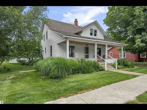 10176 Niagara Street, Empire, MI home video tour