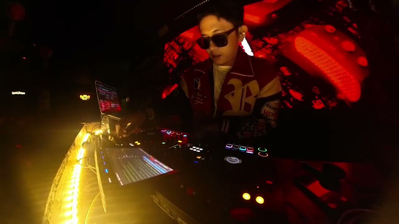 LIVE SET MIXTAPE INDOBOUNCE BKB | DJ ANDREASGREE DJ ROOBS | AT DISTRIC OF EDEN 