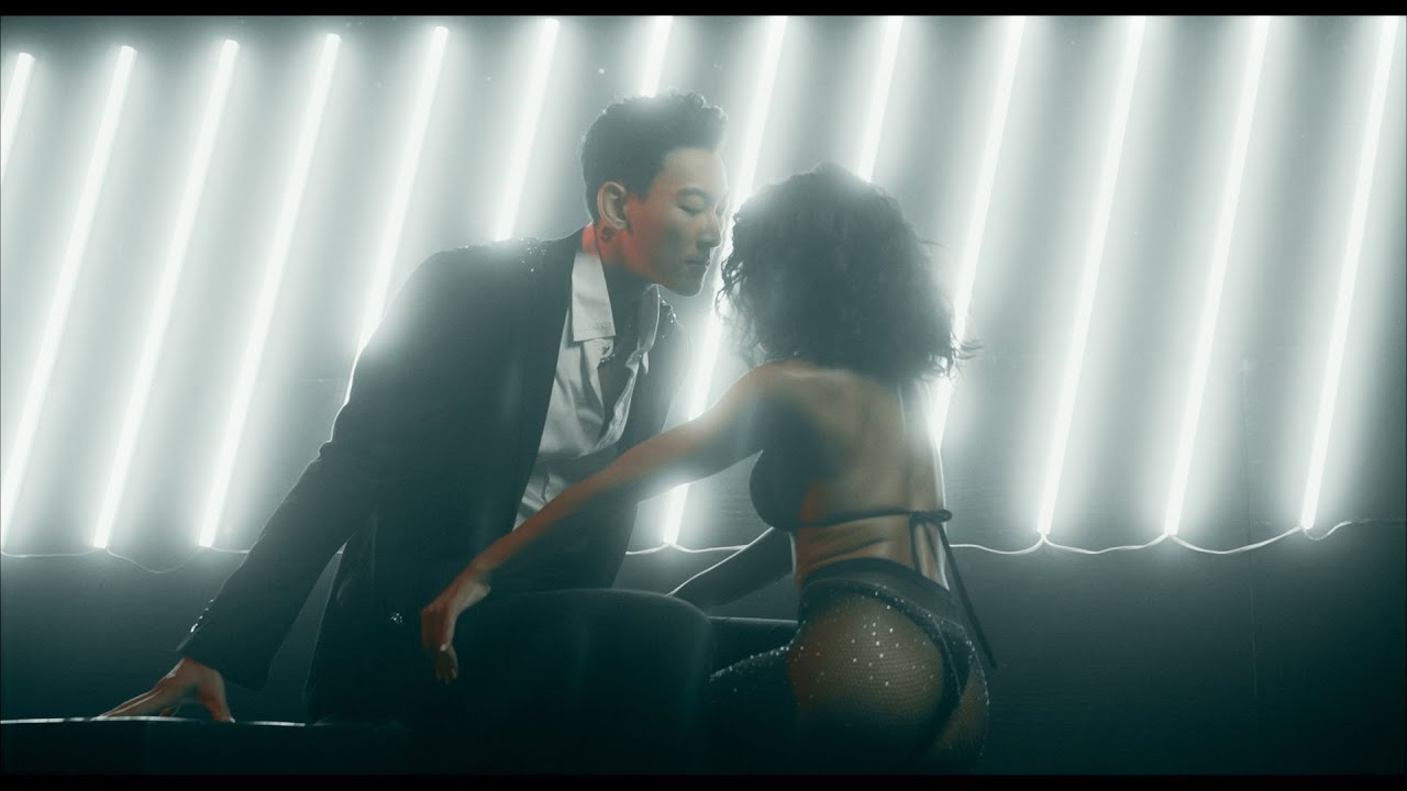 Watch MI VIDA - Justin Park (Official MV) on YouTube Watch MI VIDA - Justin Park (Official MV) on YouTube
