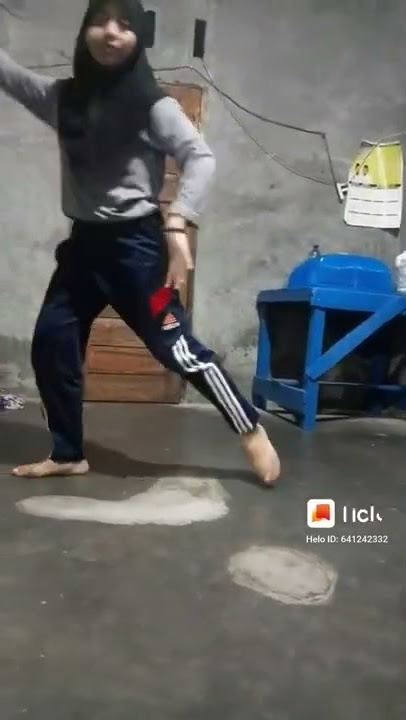 Pesilat tak harus lepas jilbab (Mantap)