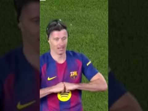 ليفاندوفسكي هلالي
