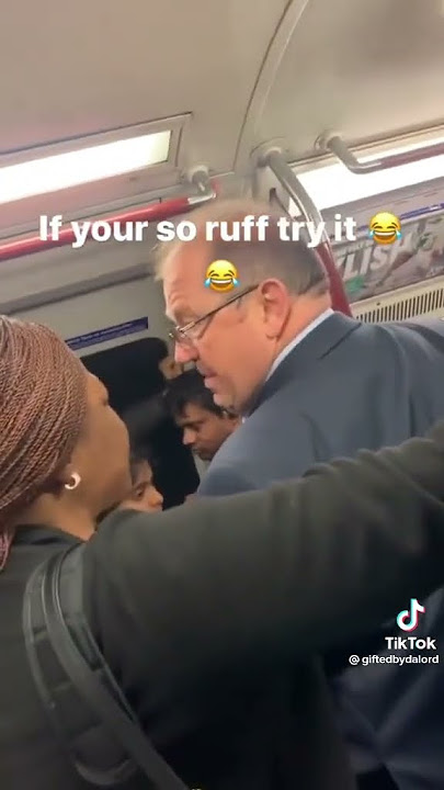 #british #uk #train #bus #tube #fight #women #men #publictransport #freakout #tfl #underground