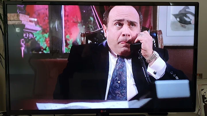 Ruthless People, Debbie can't come to the phone ri...