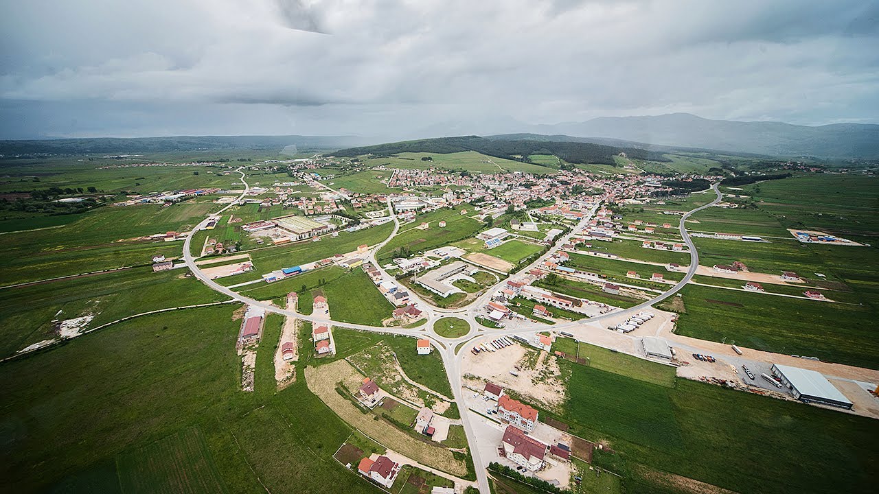 Tomislavgrad iz zraka (1.6.2013.)