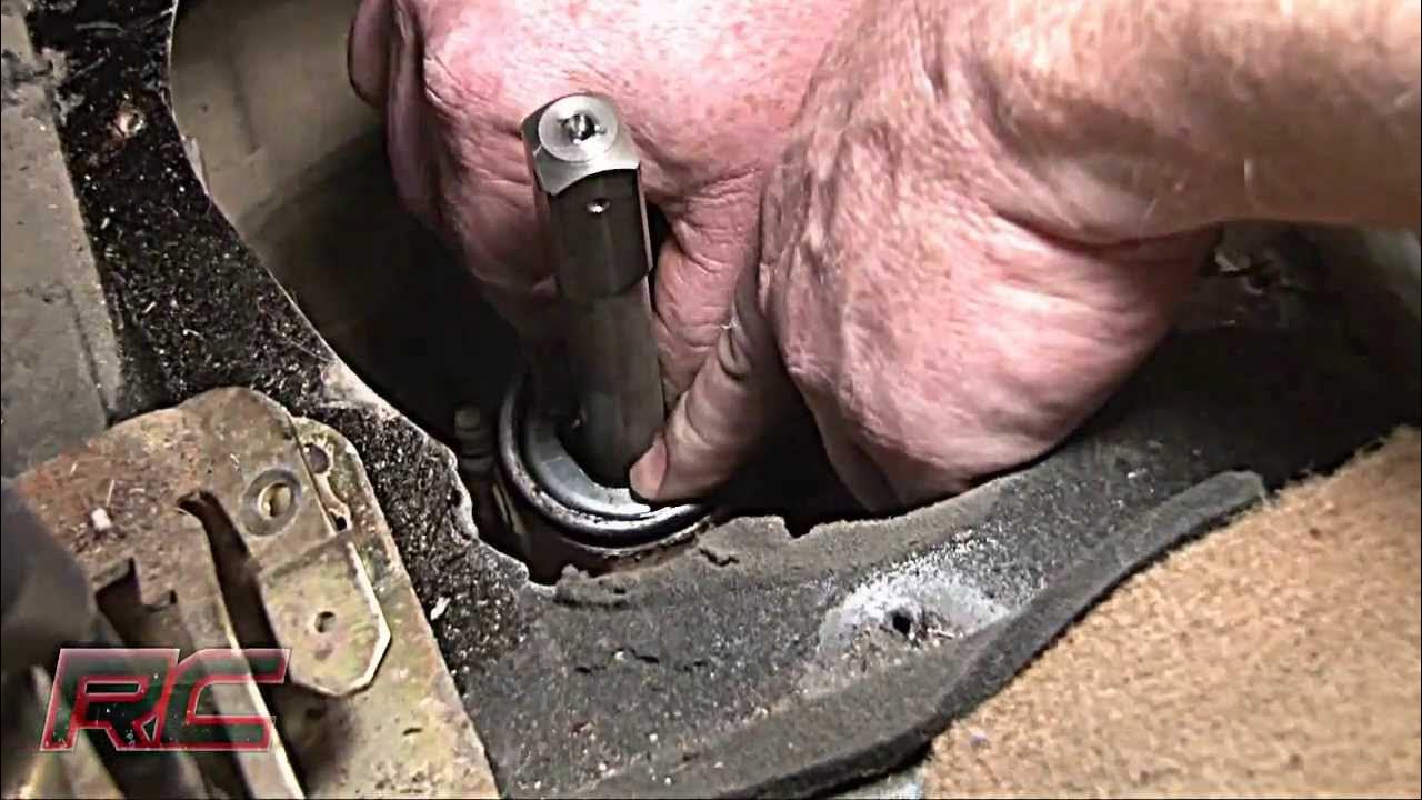 Installing Rough Country's Extended Shifter Jeep Wrangler 97-02 - YouTube