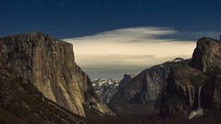 Time lapse of Yosemite Valley at night from the Tunnel View. by High Orbit Media 436 views 3 years ago 31 seconds