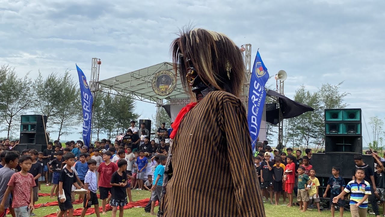 Aksi Kocak Budi Centong Diatas Panggung!! Dawangan Ngamuk Sekar Aji Live in Jungsemi KKN UPGRIS