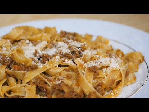 Wideo: Które czerwone wino jest najlepsze do bolognese?