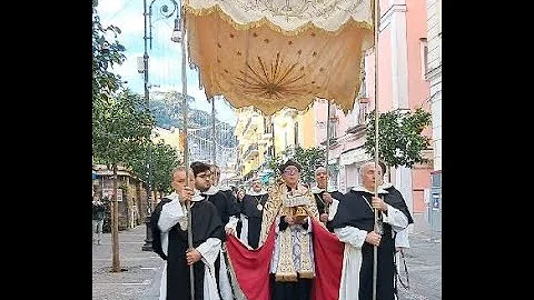 Processione Bambin Ges-Chiesa SS Felice e Bacolo-A...