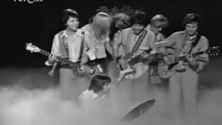 Video thumbnail of "Los Iberos - Hiding Behind My Smile 1969"