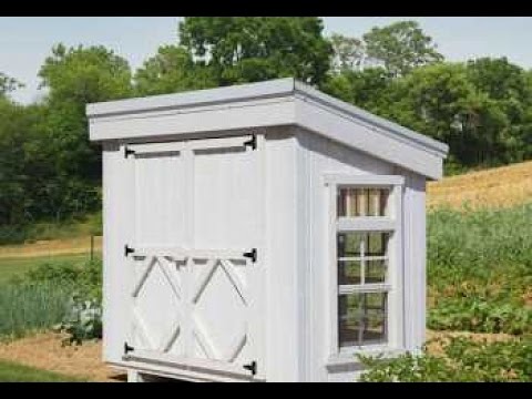 Petite Wood Greenhouse