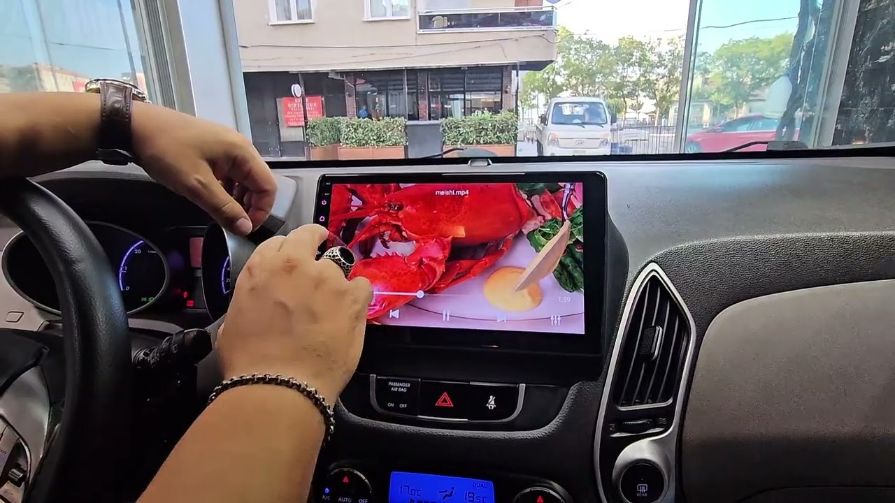 HYUNDAI ix35 Kablosuz Carplayli Android Multimedya