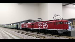 東京の池袋に有る会員制Nゲージ専用レンタルレイアウト西イケで絶版車のEF65-1019とEF65-1118号機レインボーでスーパーヤマトライナーを牽引させてみた