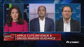 Apple's problems are more serious than macroeconomic, says Paul Meeks