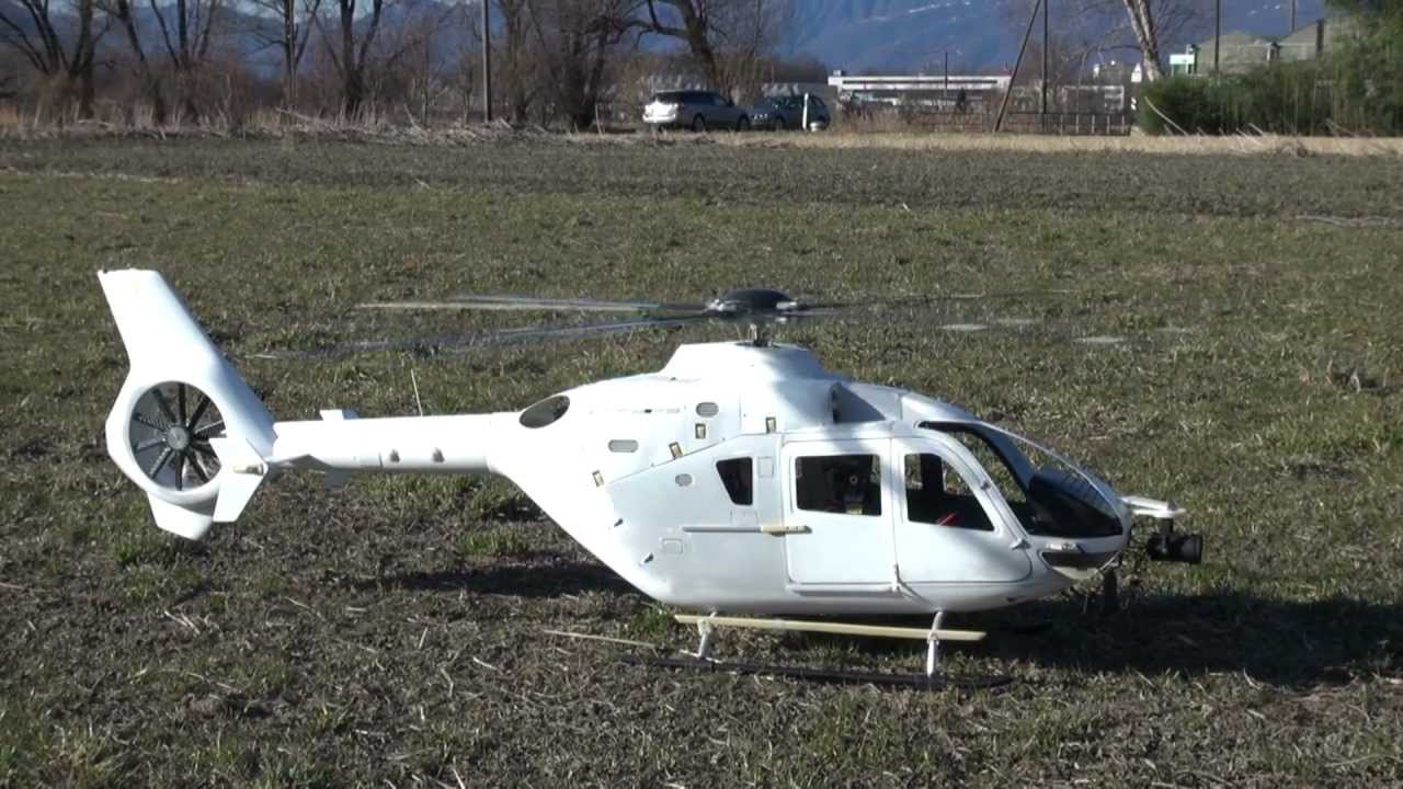 EC-135 rc Vario -1° test di volo - YouTube