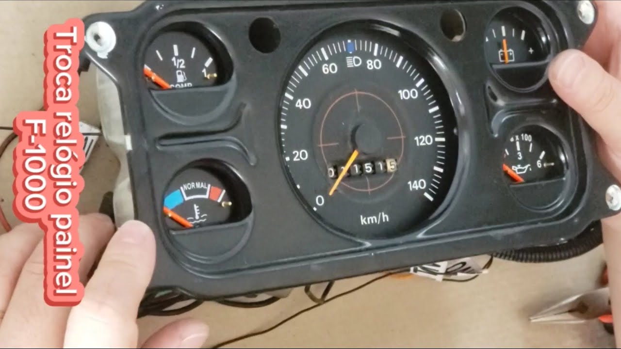 Trocando o relógio de combustível da F-1000