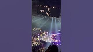 Backstreet Boys’ tribute speech to Aaron Carter   “Breathe” || DNA World Tour London 2022