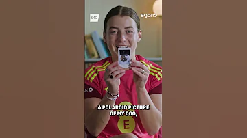 Beth Mae Capten Cymru Angharad James Yn Pacio Ar Gyfer Euro 2025 