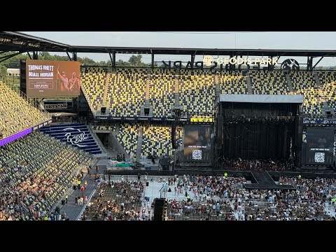 Thomas Rhett ft Niall Horan Die a Happy Man Geodis Park Nashville 07.09.2026