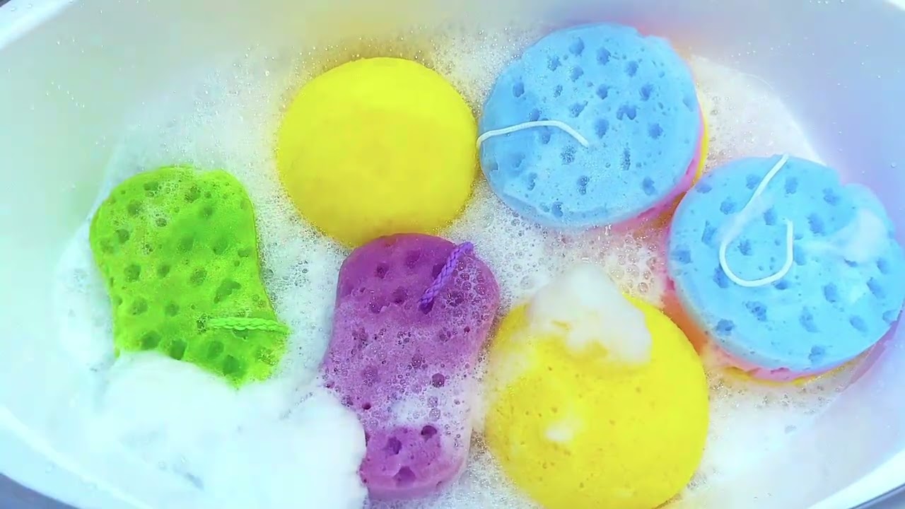 ASMR Fizzy Crunchy Sponge Squeezing 💎 New sponges 🫧Satisfying Suds and Sounds 💙FABULOSO 🤤