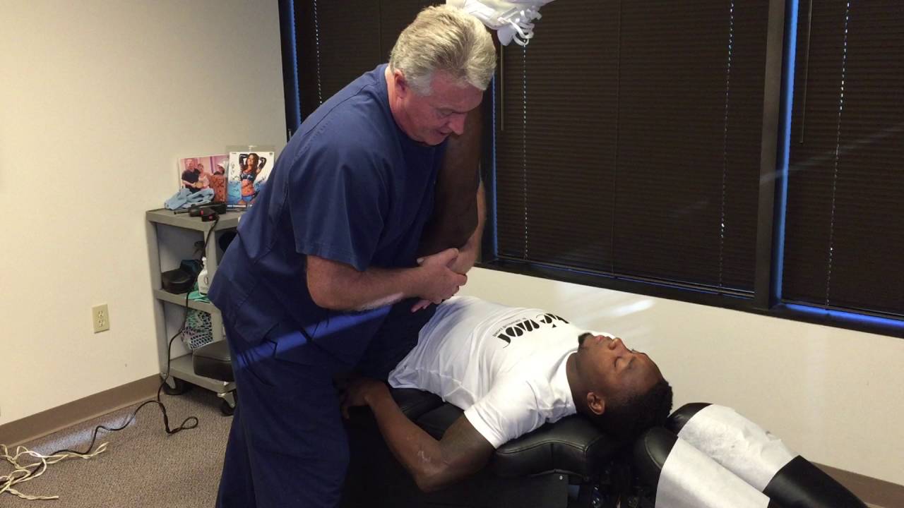NFL Players Stay At Their Peak Level Of Performance With Chiropractic nfl-players-stay-at-their-peak-level-of-performance-with-chiropractic