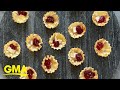 These cranberry Brie bites are an easy holiday party appetizer l GMA