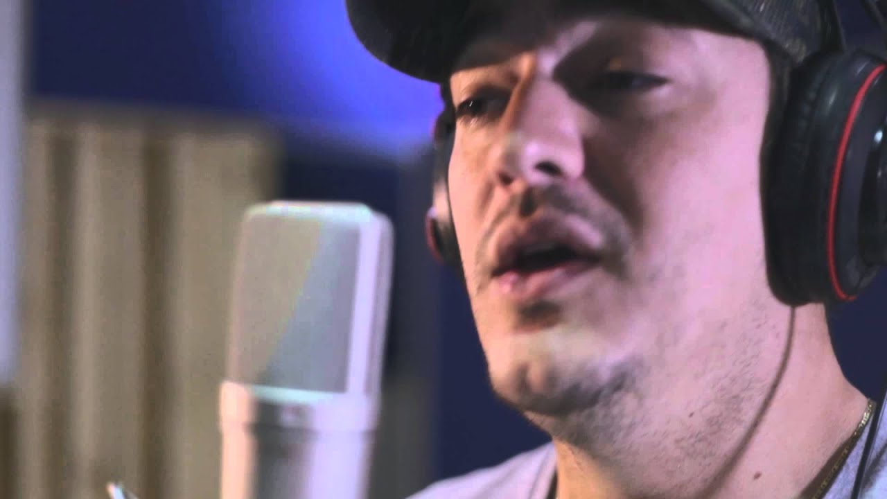 George Henrique e Rodrigo - Bebendo e Chorando - YouTube