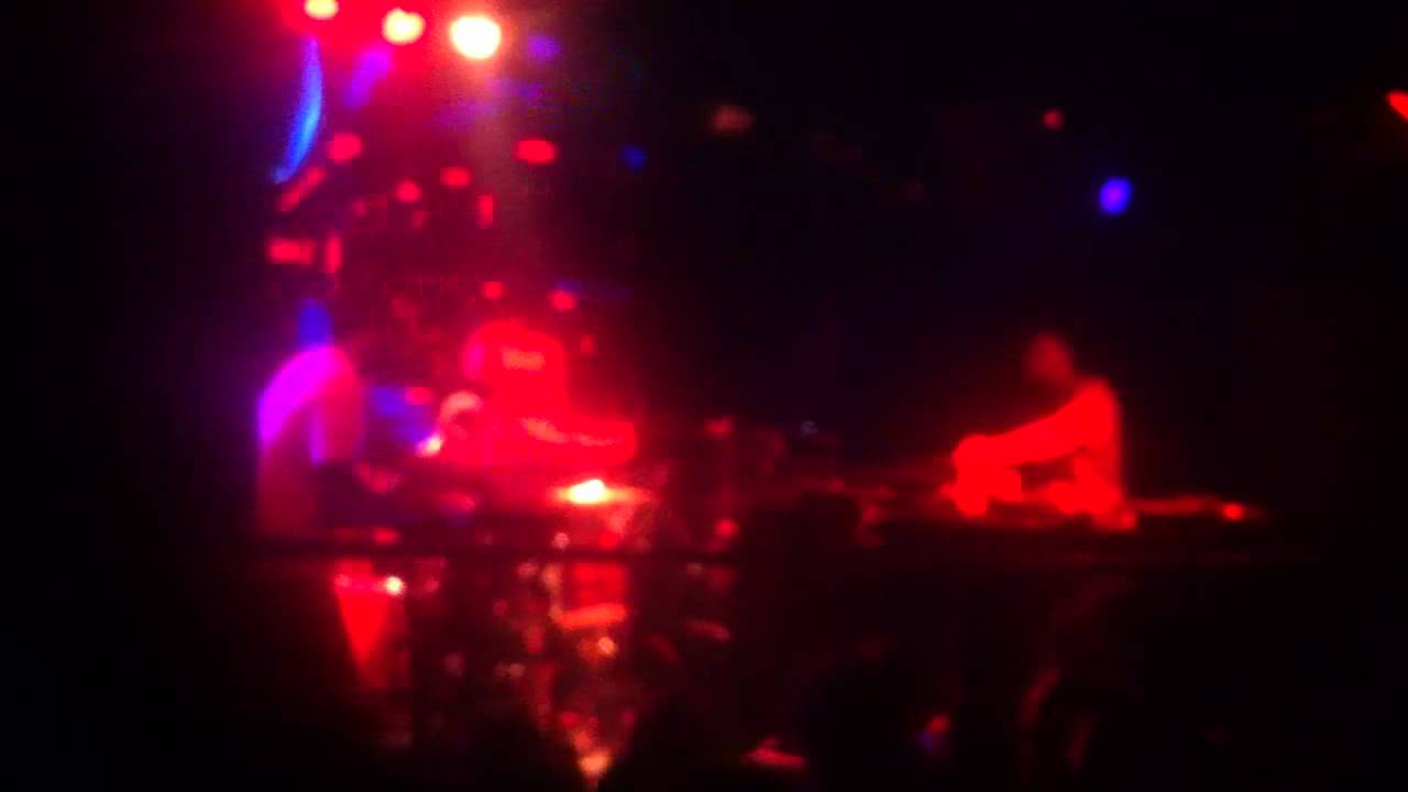 Keys N Krates (CAN) - live @Flex Vienna - 7/22/2k13