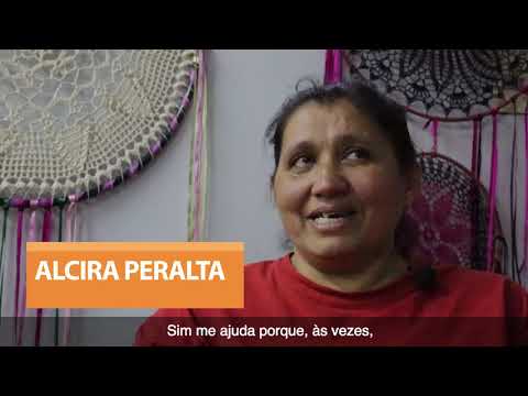 Mulheres artesãs formadas pelo Projeto Kuña Katupyry – Assunção-Paraguai - Mulheres artesãs formadas pelo Projeto Kuña Katupyry – Assunção-Paraguai