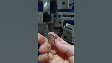 Machine for making 13 mm PP plastic strapping clips is testing for customers in East of Asia