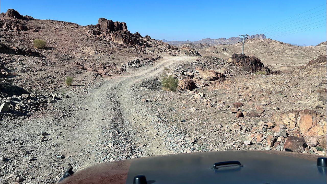 الطريق الجبلي  إلى جبل اللوز