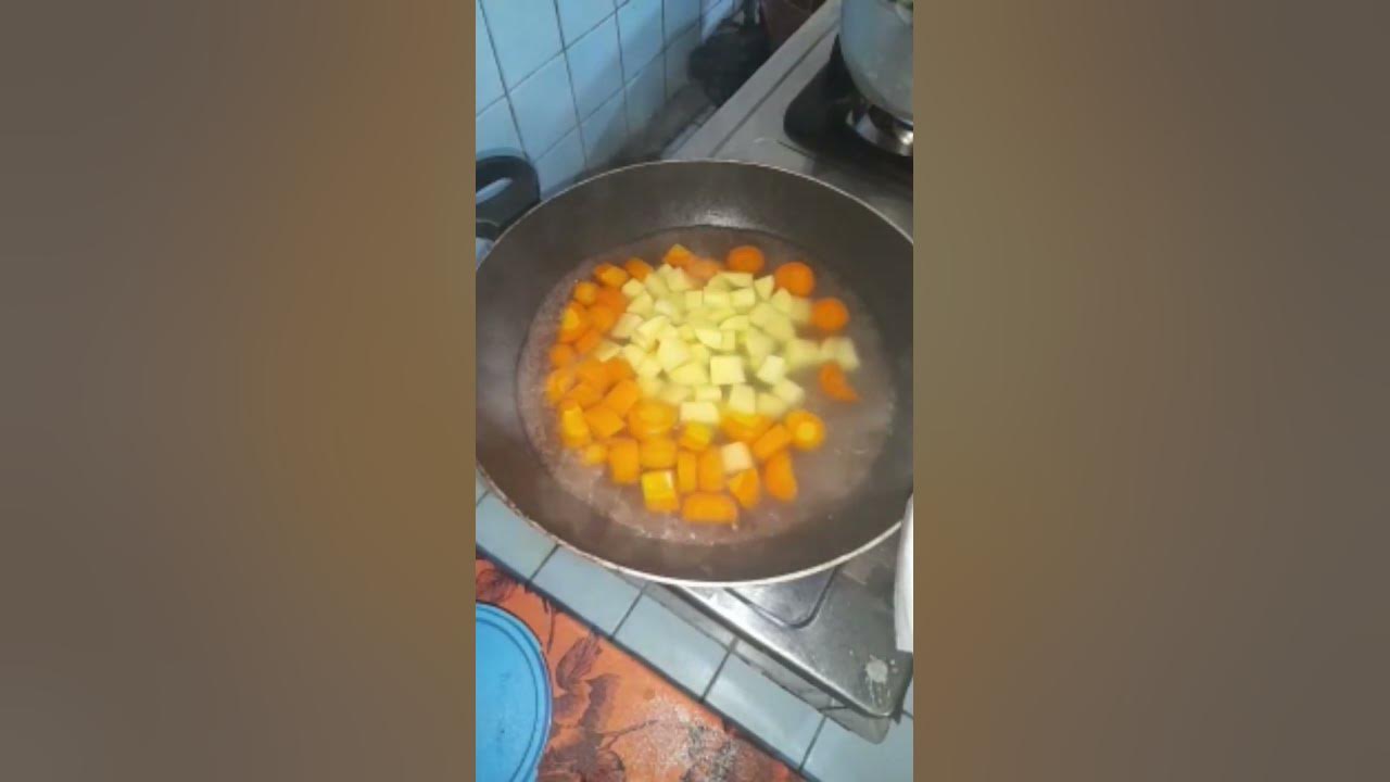 Resep Sop kembabg tahu vegetarian #short #shorts #shortvideo #shortsvideo #mamakgabut #masak #home