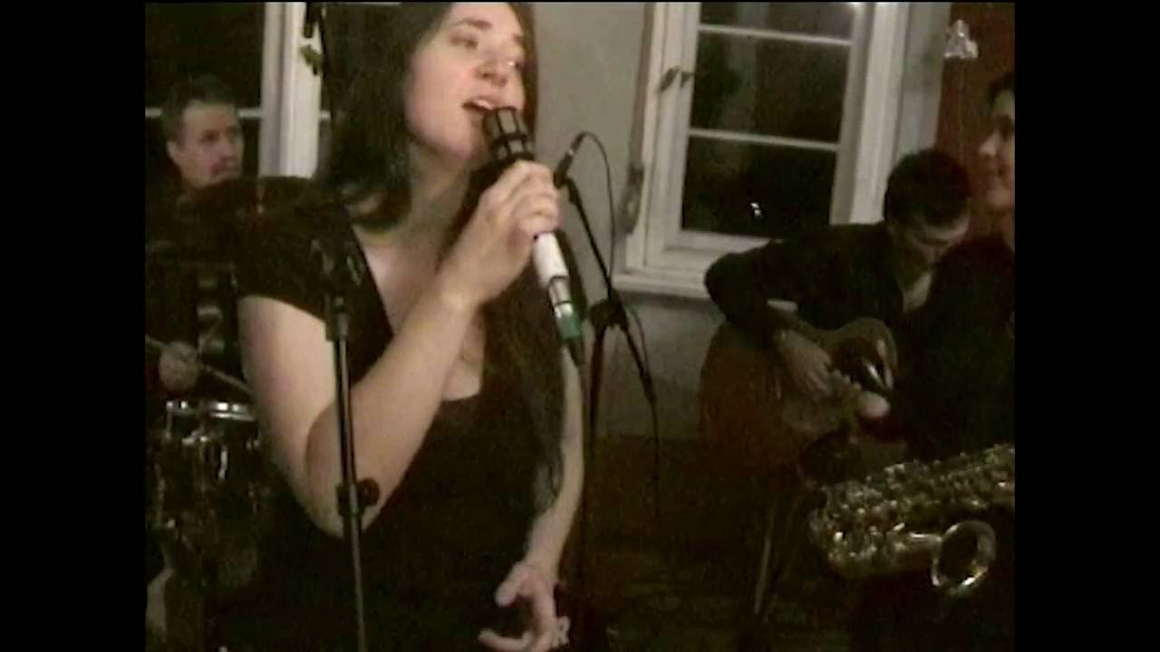 Blue Bossa Dindi live im Roten Salon