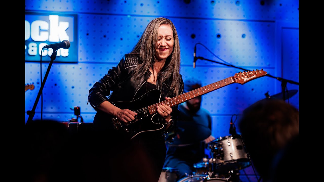 Lari Basilio Band - Live at Jazz Dock, Prague