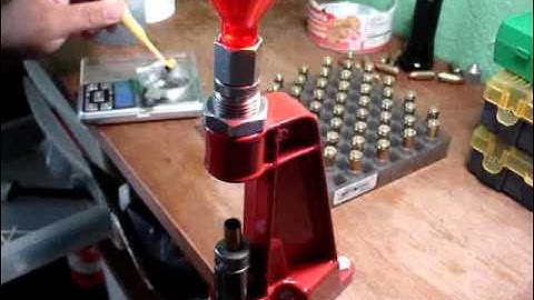 Reloading 9mm