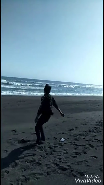 story wa. pantai abis.pas band