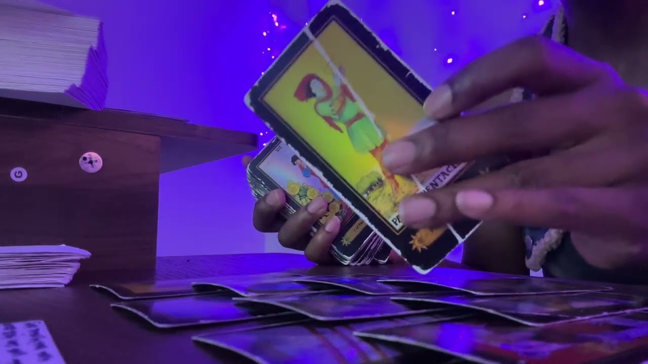 He wanna talk bout u being his; Sweet lady; mirroring energy between u both; Crush leads 2 romance🌹