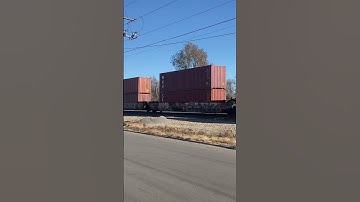 60 seconds of pure BNSF Containers