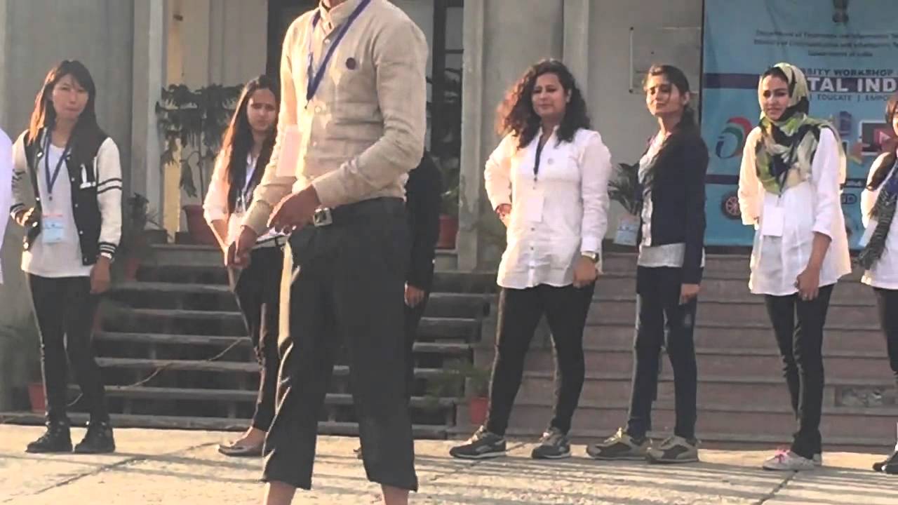 Skit performed by the NSS volunteers on Digital India Workshop at CUJ