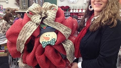 How to Make a Burlap Deco Mesh Wreath