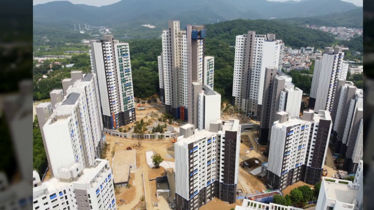 과천센트럴파크푸르지오써밋(7-1단지) 재건축현장!! 매물접수중!!벌써!! 무럭무럭자라고있네요!(20. 06. 04촬영)정다운공인중개사사무소 010 5015 7431