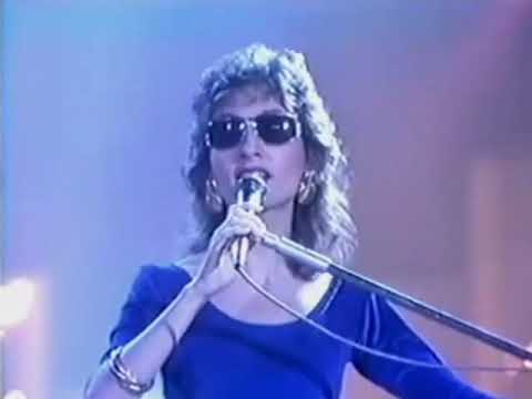 Kátia Qualquer Jeito LEGENDAS Não Está Sendo Fácil 480p