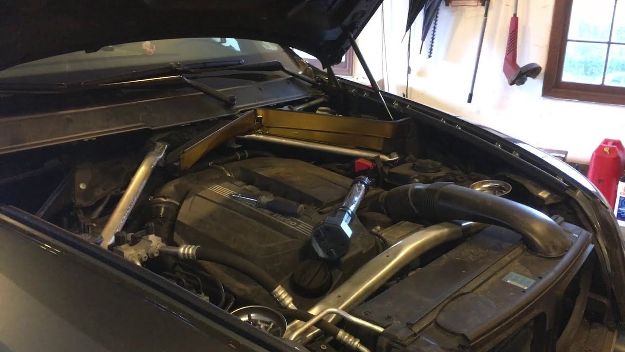 BMW X5/X6 (E70/E71) Engine Partition Cover Replacement DIY 