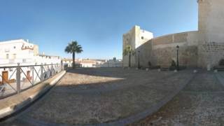 Plaza de San Rafael y Castillo de Castro del Río