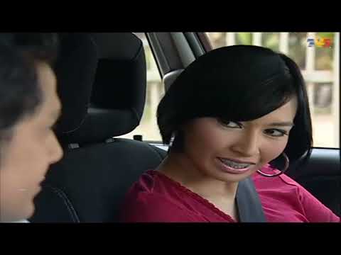 [CLIP] Julia Juli: Ep 17 - Nampaknya Julu Suka Kat Remy | Tonton