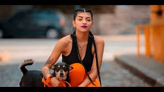 Cazzu - Chapiadora (Tiraera Pa Karol G Becky G & Cardy B