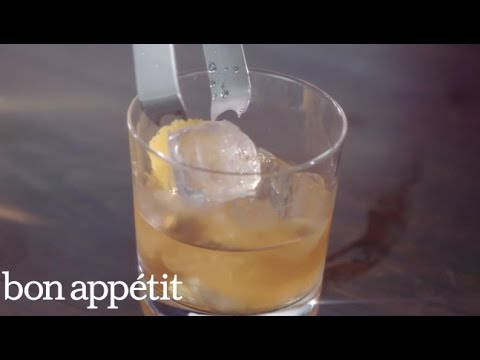 how-to-make-a-patron-añejo-old-fashioned-|-sponsored-by-patrón-tequila