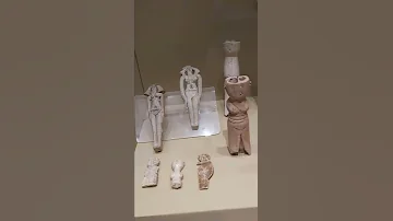 متحف سوهاج القومى الأحجبة وأعمال السحر فى كافة العصور بوصف الفيديو 