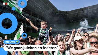 Spelers van FC Groningen worden gehuldigd