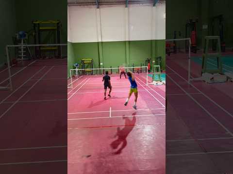 #badminton #shuttlesmash #youtubeshorts #trending #tennis #sports #highlights #viral #shorts#viral